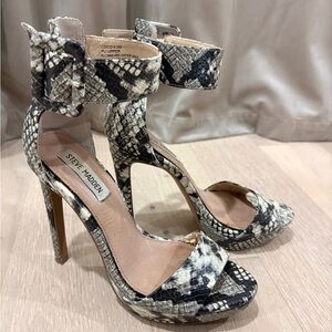 Steve Madden Snakeskin Heels - Black and Cream